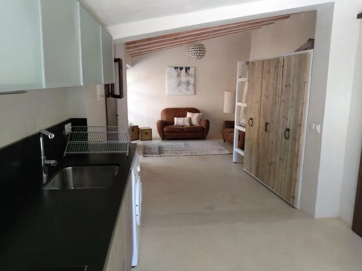 Peaceful Loft.Begur Center. Garden, Parking -B11/1 Apartamento